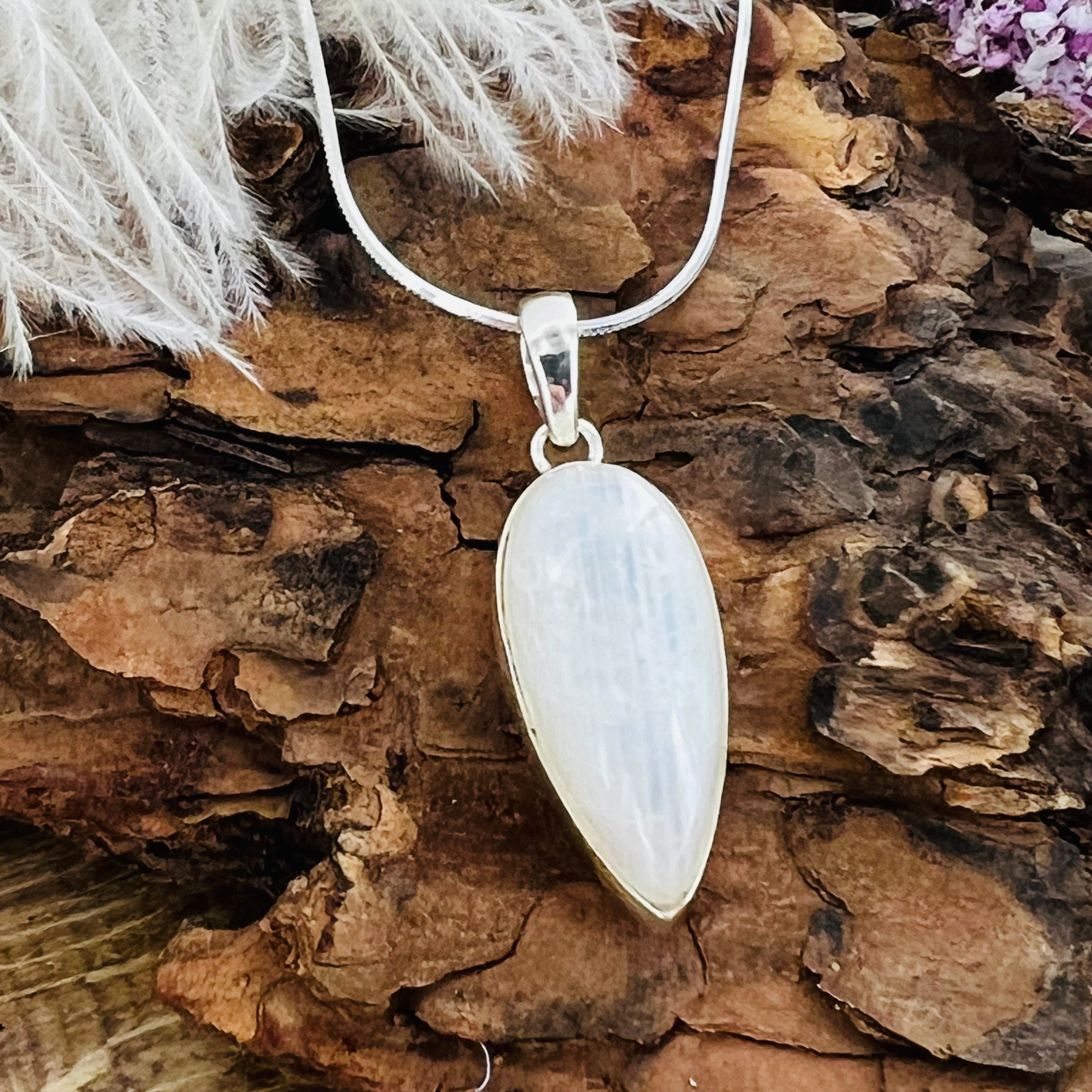 Moonstone Medium Teardrop pendant Necklace